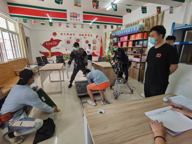 颍泉区广告片拍摄公司：极简主义践行者，少即是多的视觉哲学